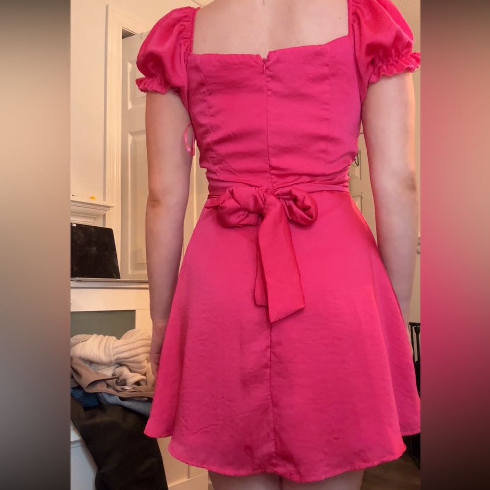 Pink dress - Picture 6 of 6
